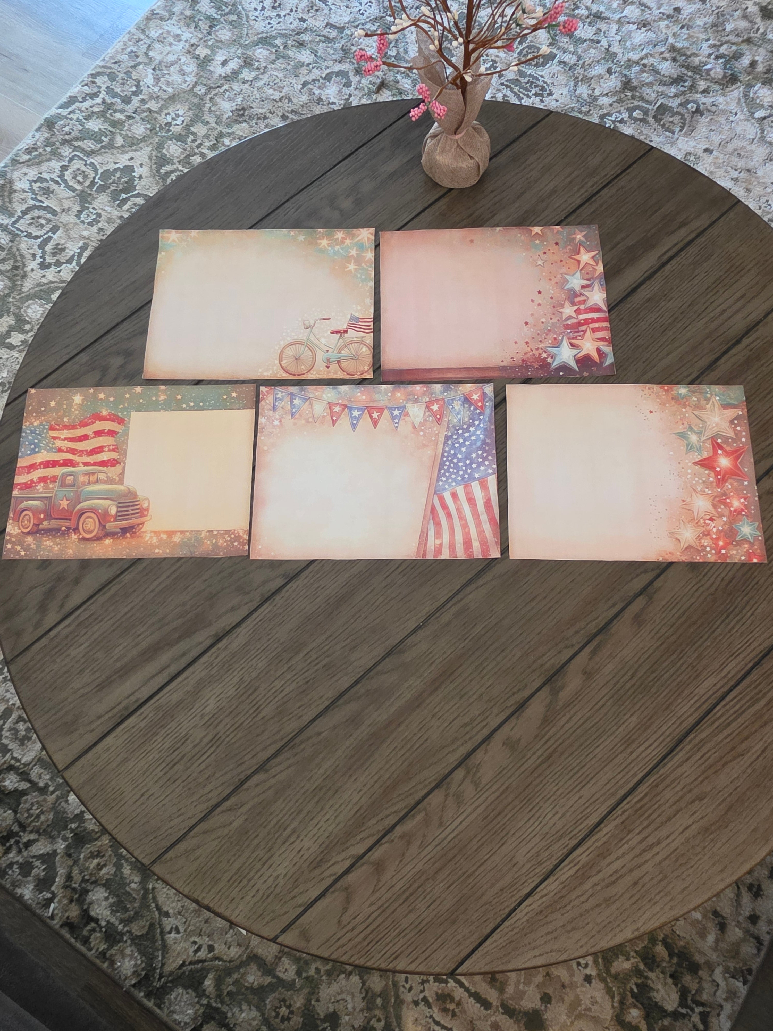 18 high-quality Fourth of July folding junk journal pages.