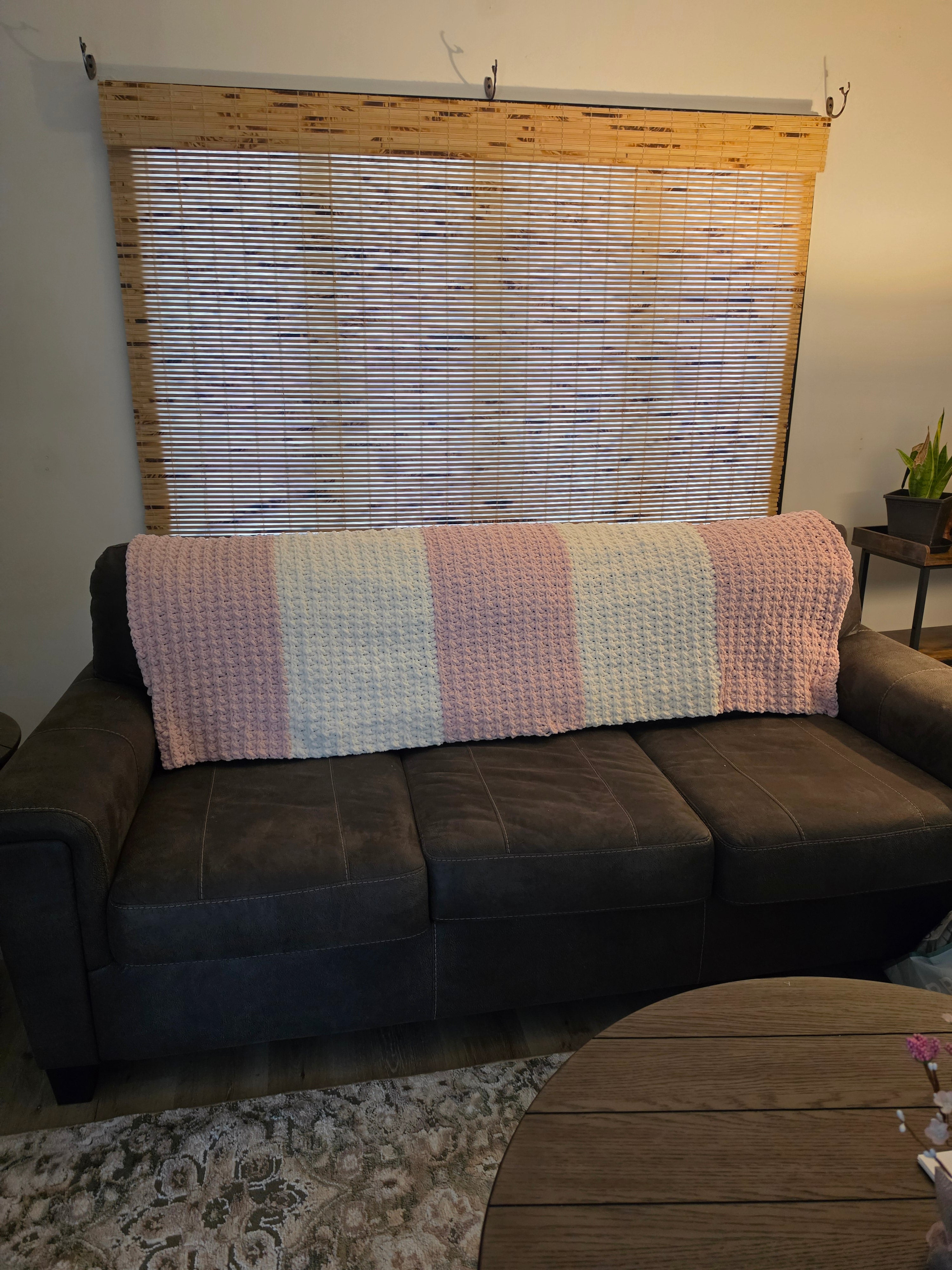 Cozy chunky throw