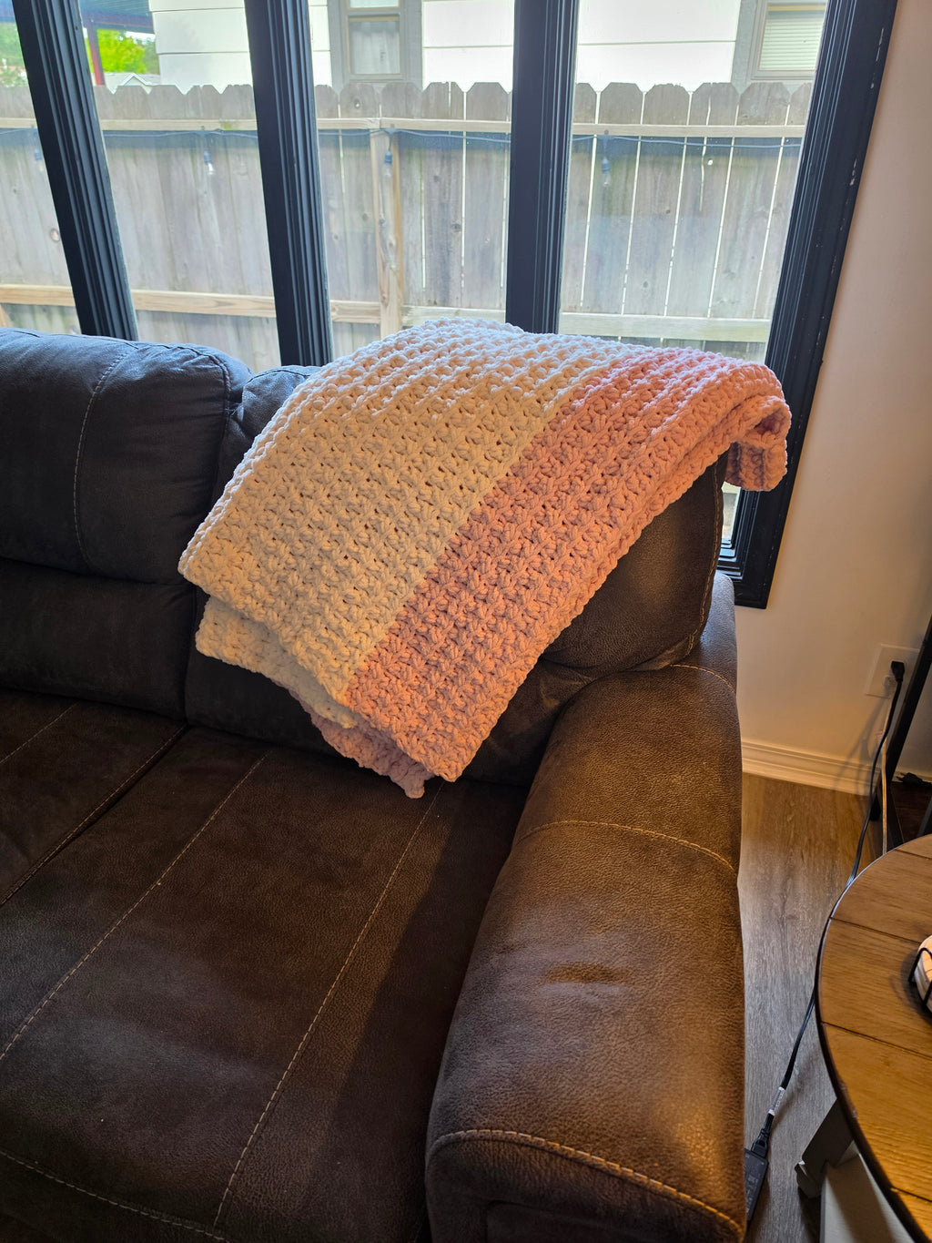 Cozy chunky throw